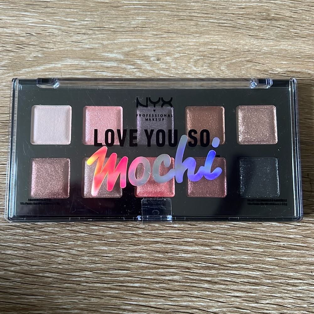 Nyx Love you so mochi collection Palette - LYSMSP02 Sleek and Chic